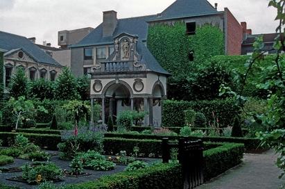 <p>Reben's House (Antwerp)</p>